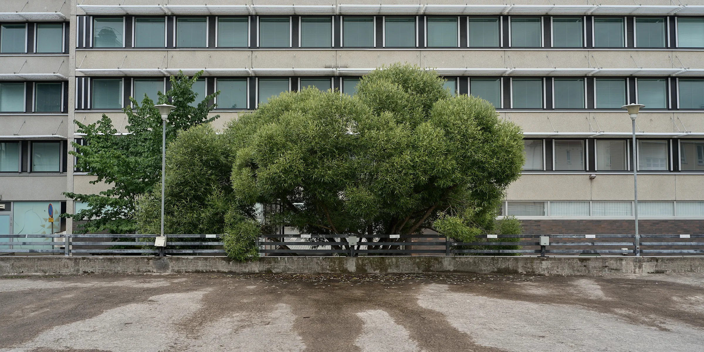 HIDDEN PLACES, Teos 047, 2026